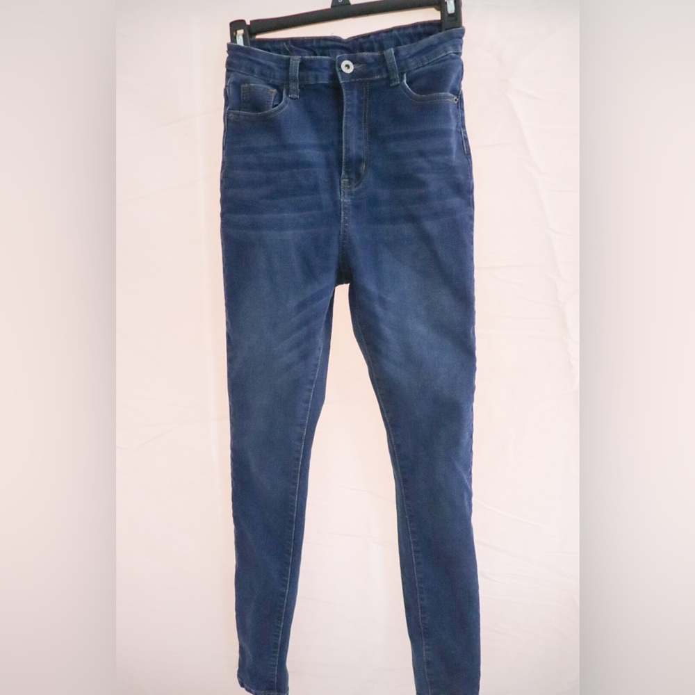3 pair of jeans